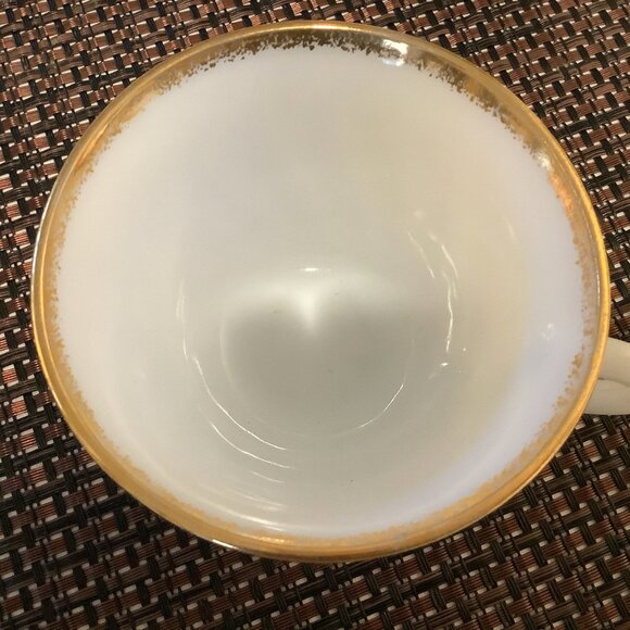 Fire King Swirl Milk Glass Cups White Gold Rim Teacups Vintage Oven Ware Set 2 - Picture 5 of 7